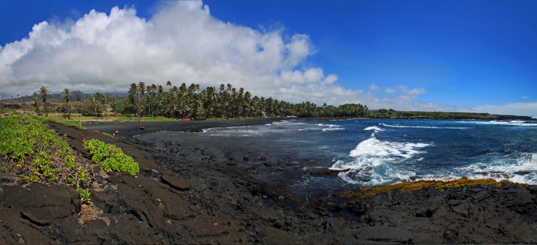 One of the most amazing things I frequently see in Hawaii is how quickly the weather shifts from sunny to stormy.