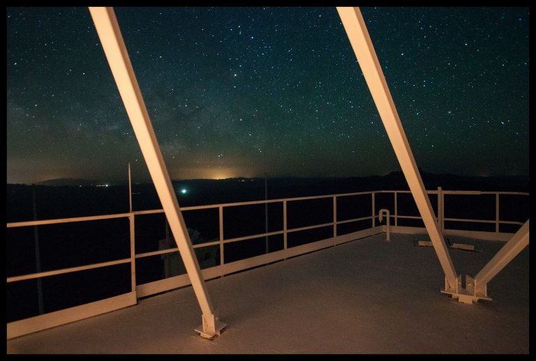 Finally, looking down on Green Valley or Nogales, not sure which. The bright white light is likely a border patrol checkpoint.